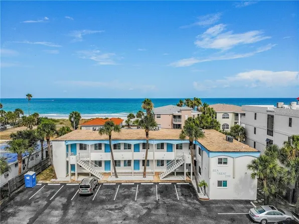 2110 Gulf Blvd APT 11, Indian Rocks Beach, FL 33785