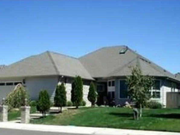 794 Ridgeway Ave, Central Pt, OR 97502