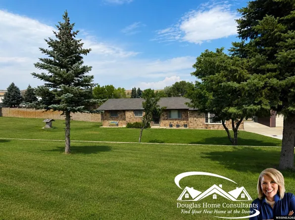 51 Ridgewater Rd, Douglas, WY 82633