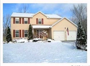 158 Trotters Rdg #R, Camillus, NY 13031