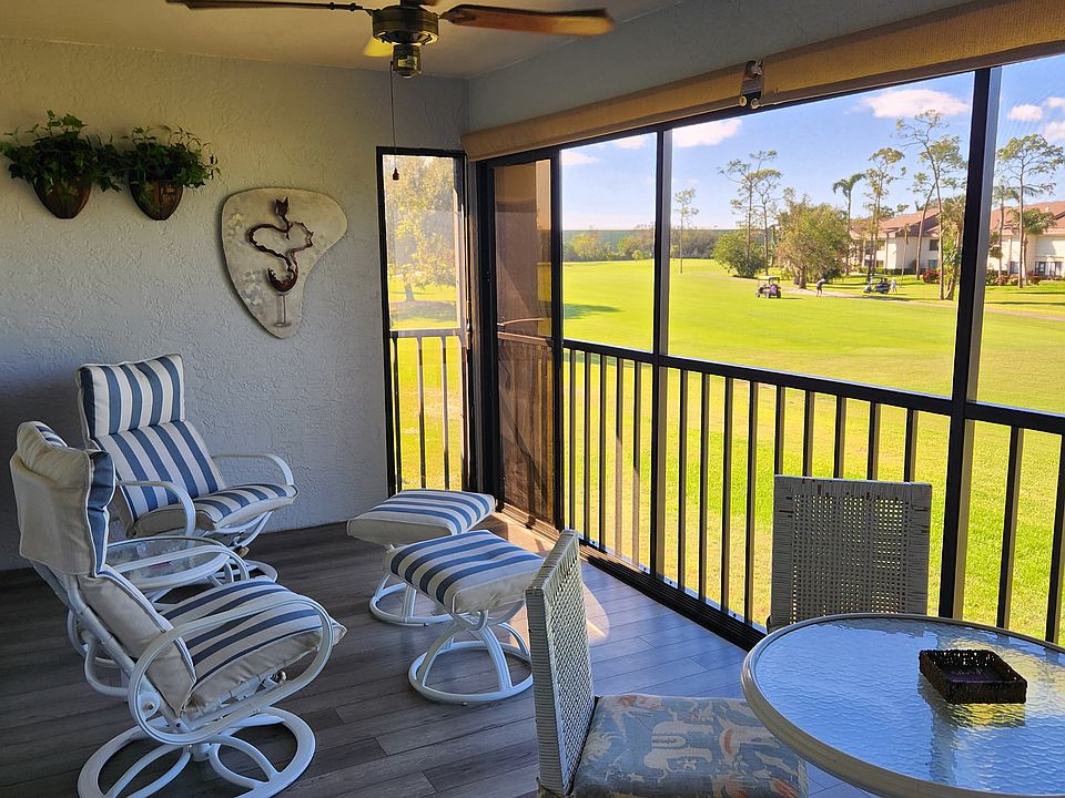 Outdoor patio on the first fairway