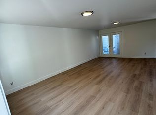 8303 226th St SW, Edmonds, WA 98026