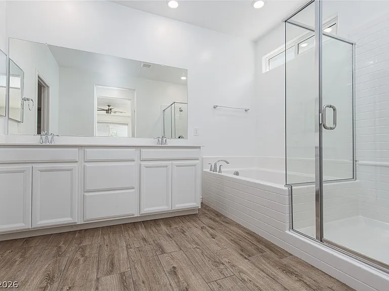 1639 Dire Wolf Ave — Photo 31