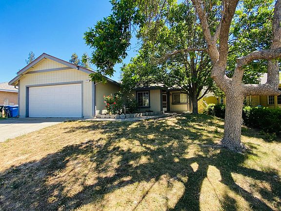 2nd image of 8141 Armando Ct
