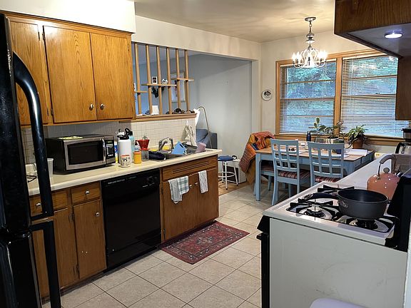 4th image of 4326 Abbott Ave S
