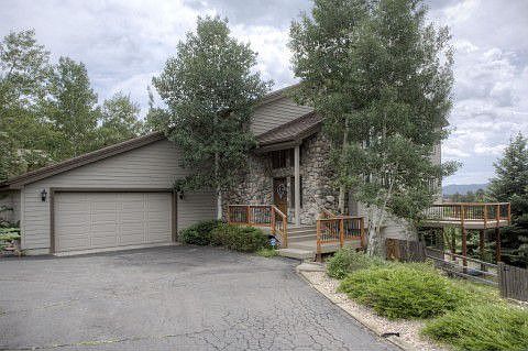 Welcome Home! 31577 Broadmoor Drive, Evergreen CO 80439