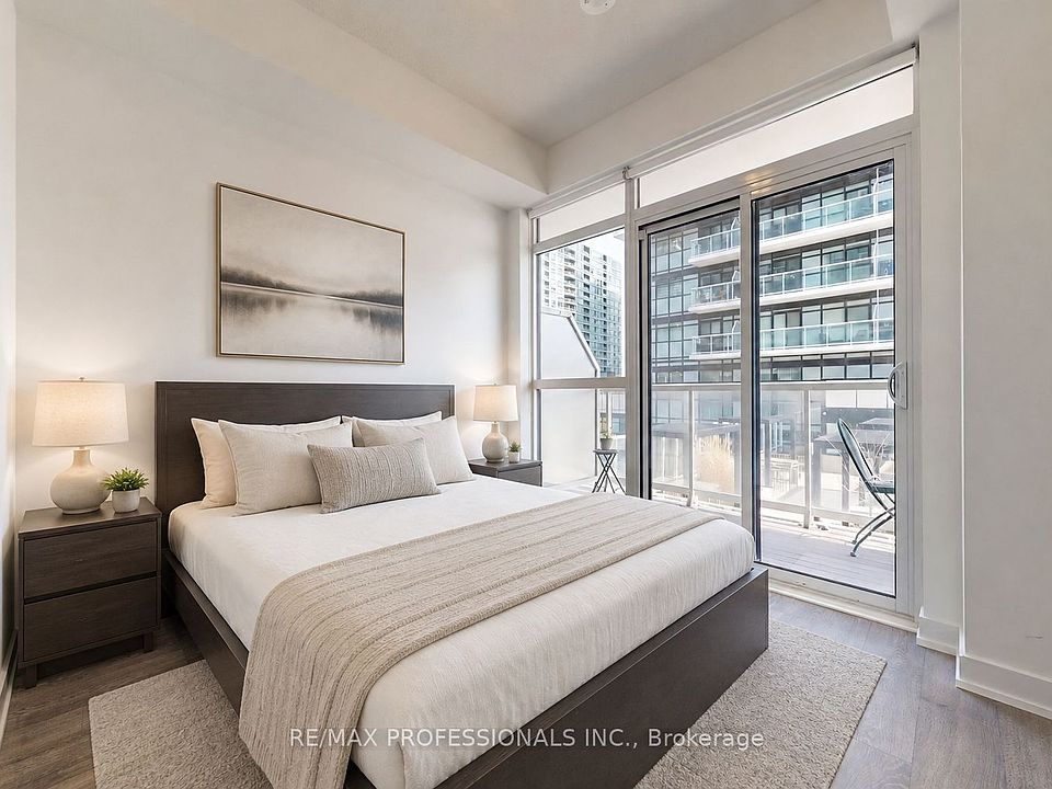 1st image of 251 Manitoba St #504
