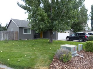 531 N Roanoke Ave, Hines, OR 97738