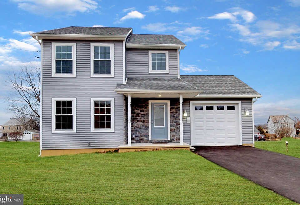 229 W 2nd St, Alburtis, PA 18011 Zillow