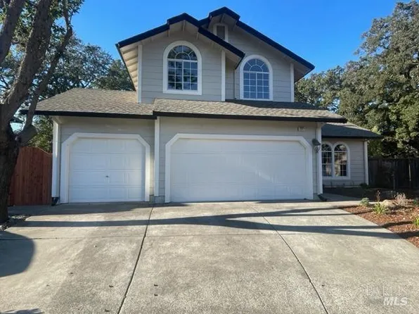 201 Deanna Place, Windsor, CA 95492