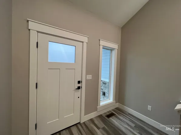 3022 Sepulveda Dr, Fruitland, ID 83619