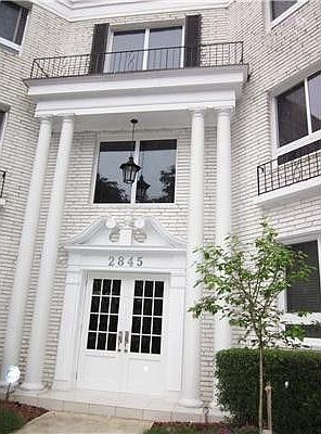 2nd image of 2845 Granada Blvd APT 1B