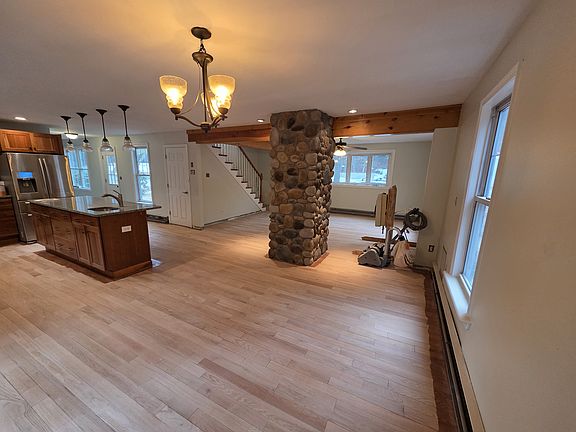 5th image of 40 Henry Bridge Rd