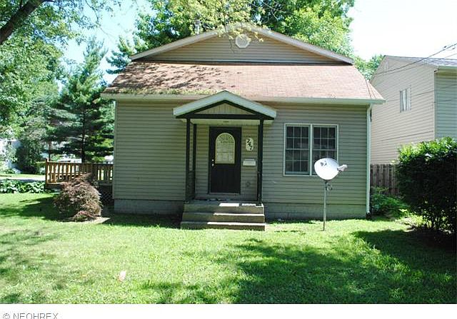 1st image of 247 Shelton Blvd