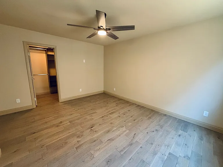 9842 Russian Hill St — Photo 62