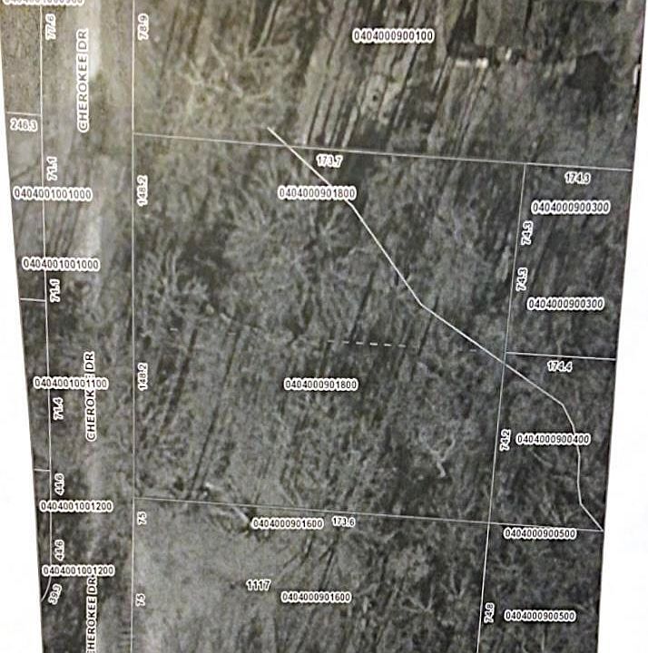 2nd image of 1025 Cherokee Dr