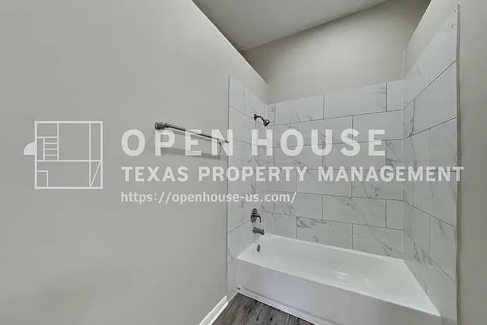 4203 Mountain Peak Way — Photo 13