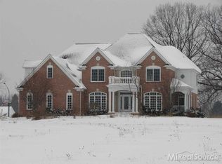 1400 Welser Way, Saint Clair, MI 48079