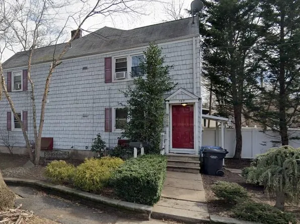 569 Main St, Metuchen, NJ 08840