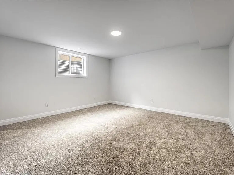 184 Sandpiper Dr — Photo 25