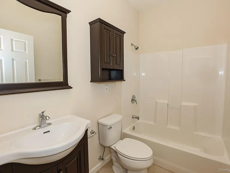 1 Grace Ln — Photo 14