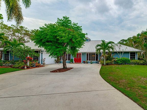 4th image of 5116 SW Bimini Cir S
