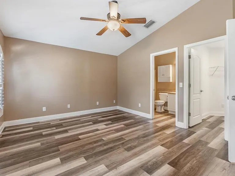 10050 Landport Way — Photo 11