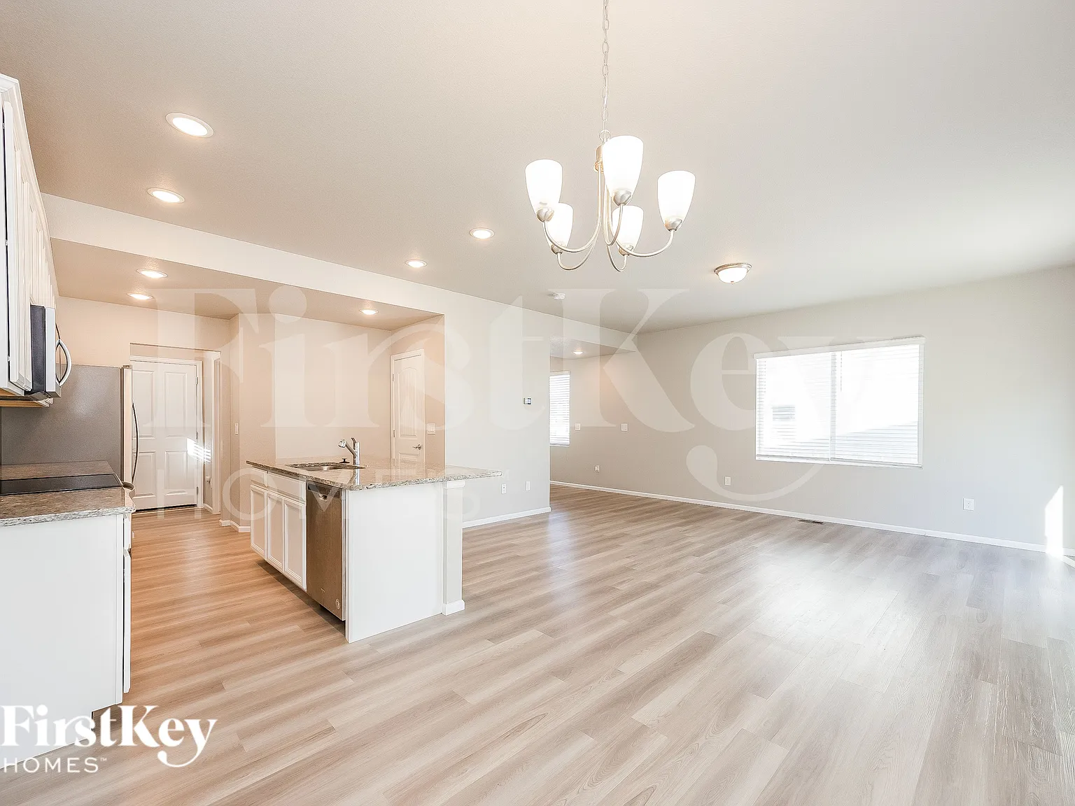 3 bed, 2.5 bath, 1789 sqft, $2,430 — Photo 4