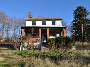 1643 Old Leechburg Rd, New Kensington, PA 15068