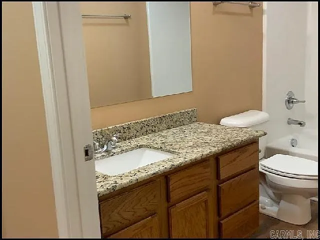 6455 Lilac Dr — Photo 7