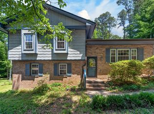 316 White Oak Dr, Cary, NC 27513