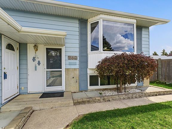 5th image of 886 Knottwood Rd S