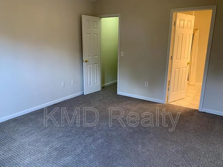 9731 Elizabeth Townes Ln — Photo 10