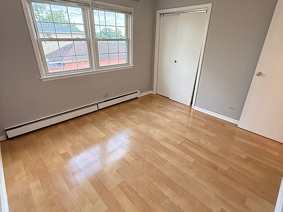 3rd image of 4337 Prescott Ave APT 2C