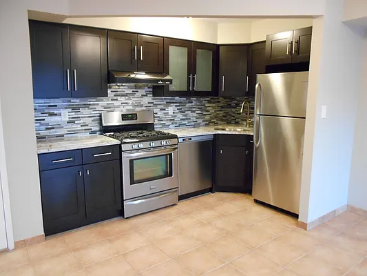 Rented by NY Space Finders Inc. | media 28