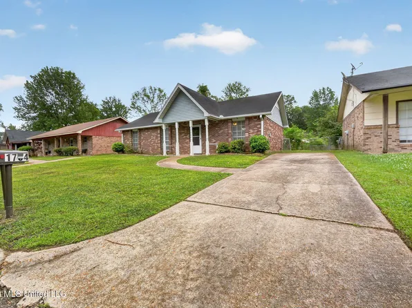 1704 Brookhollow Cir, Jackson, MS 39212