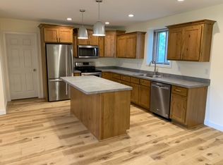 946 1st Ave SW, Forest Lake, MN 55025