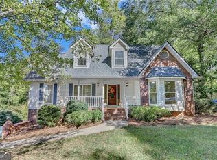 554 Ridgeview Dr, Gainesville, GA 30501
