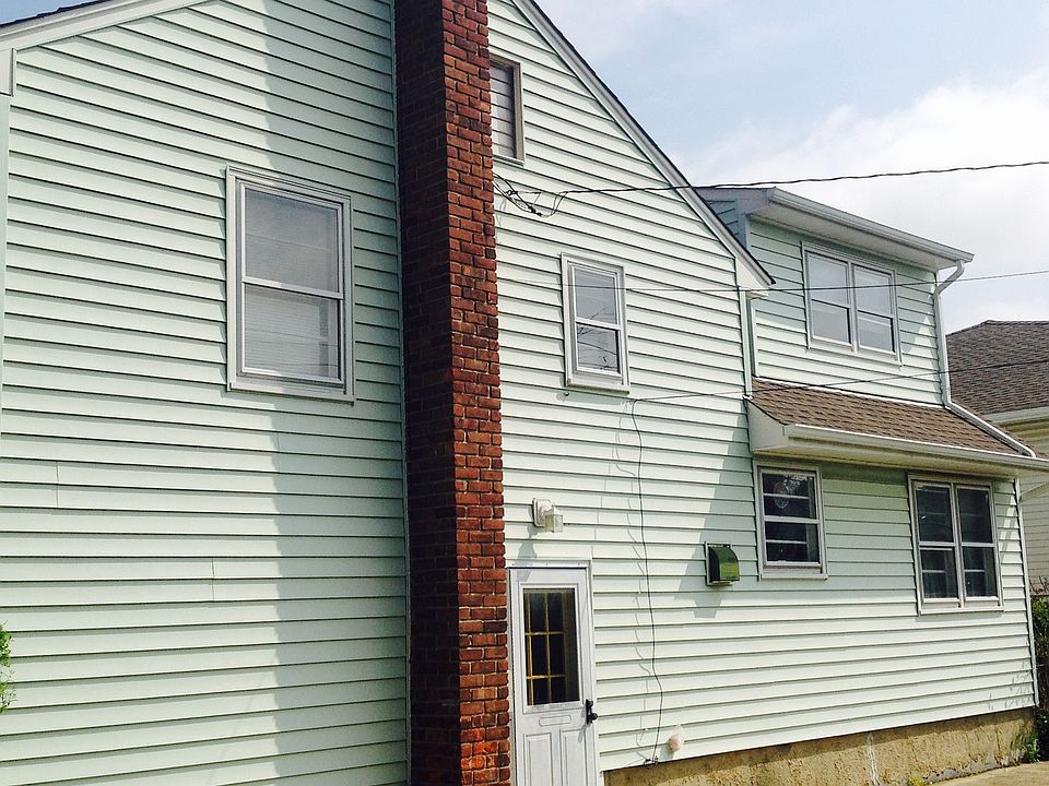 2nd image of 3724 Bernard Dr