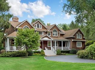 1962 Midlane S, Syosset, NY 11791