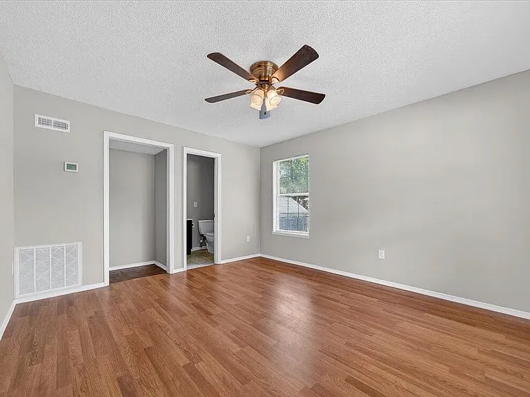 5316 Fayetteville Rd — Photo 19