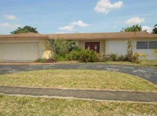 1110 NW 75th Ter, Plantation, FL 33313