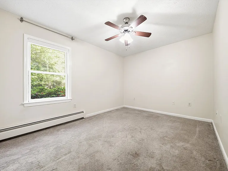 1799 Bodwell Rd — Photo 14