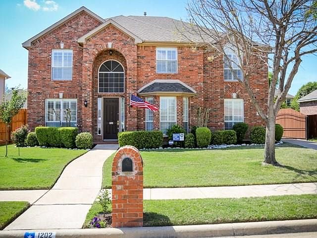 1st image of 1202 Clark Springs Dr