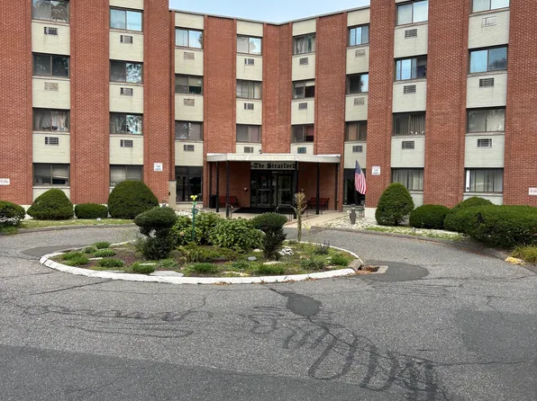 1700 Broadbridge Avenue #C26, Stratford, CT 06614