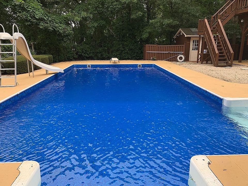 7 Sunrise Pl, Farmingville, NY 11738 Zillow