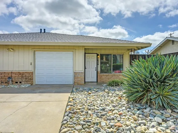 2634 Capitales Dr, Rancho Cordova, CA 95670