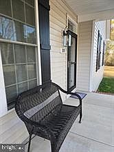 5th image of 209 3rd St