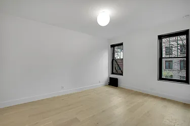 Rented by Brighton Management