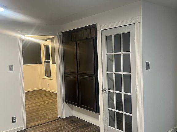 3rd image of 26 Raymond Ave